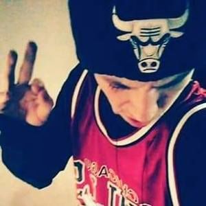 Meet your Posher, Drew